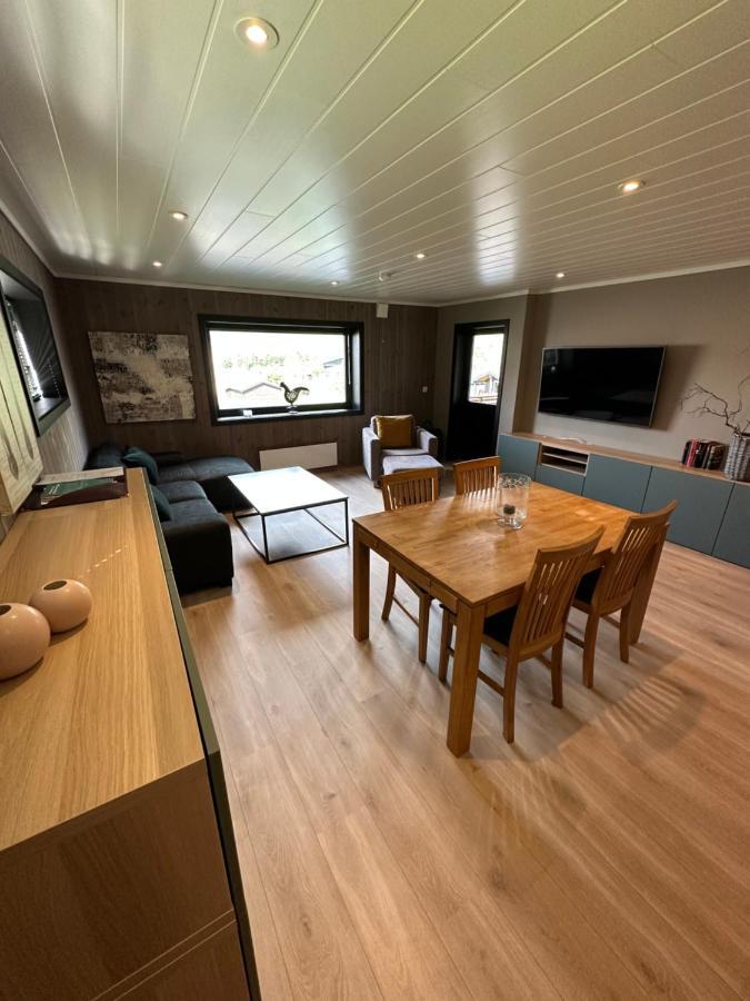 Lom Apartment Eksteriør billede