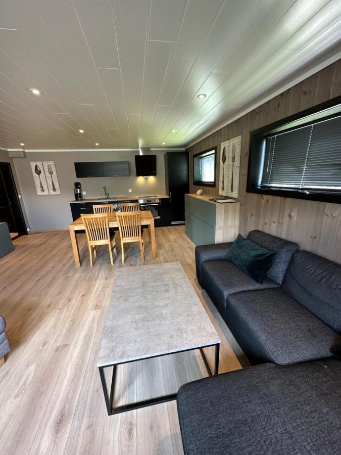 Lom Apartment Eksteriør billede